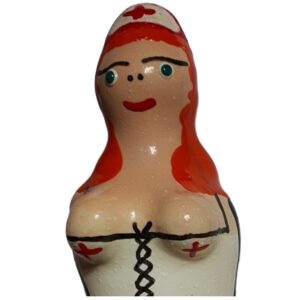 POTENTE - CONDOMERIE - PRESERVATIVOS NOVIDADES PINTADOS À MÃO ENFERMEIRA RUIVA