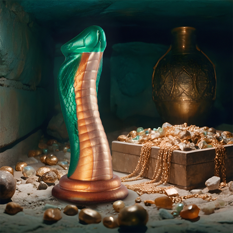 EPIC - PYTHON DILDO COBRA VERDE - Image 3